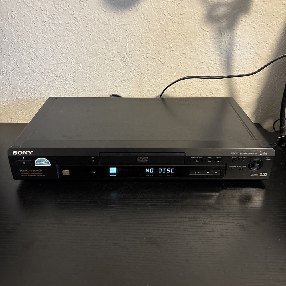Sony DVP-S360 single-disc DVD/CD player. Tested And Working